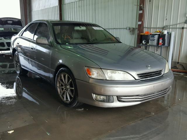 JT8BF28G110313854 - 2001 LEXUS ES 300 GRAY photo 1