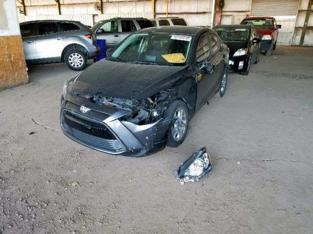 3MYDLBZV0GY114374 - 2016 TOYOTA SCION IA GRAY photo 9