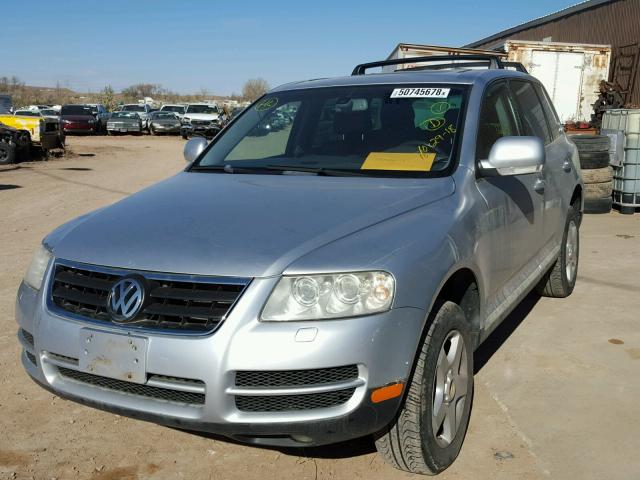 WVGZG77L55D041649 - 2005 VOLKSWAGEN TOUAREG 3. SILVER photo 2