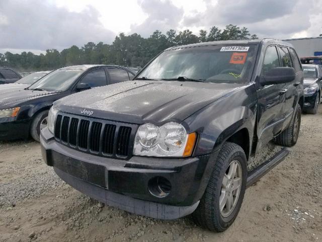 1J8GR48K87C639679 - 2007 JEEP LAREDO BLACK photo 2