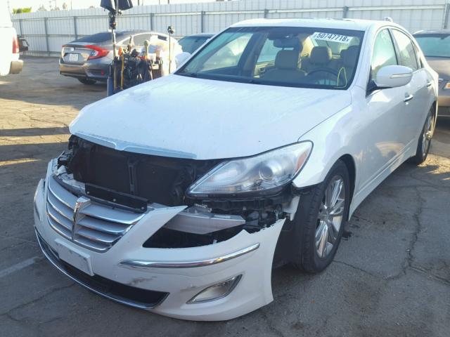 KMHGC4DD5CU207213 - 2012 HYUNDAI GENESIS 3. WHITE photo 2