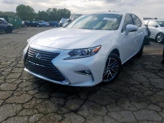 58ABK1GG9JU087052 - 2018 LEXUS ES 350 WHITE photo 2