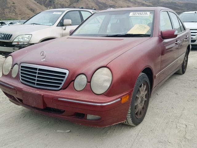 WDBJF65J9YB081750 - 2000 MERCEDES-BENZ E 320 BURGUNDY photo 2