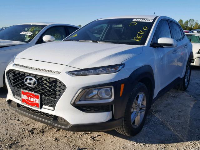 KM8K12AA8JU177491 - 2018 HYUNDAI KONA SE YELLOW photo 2