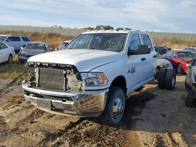 3C7WRTCL7JG362916 - 2018 RAM 3500 WHITE photo 2