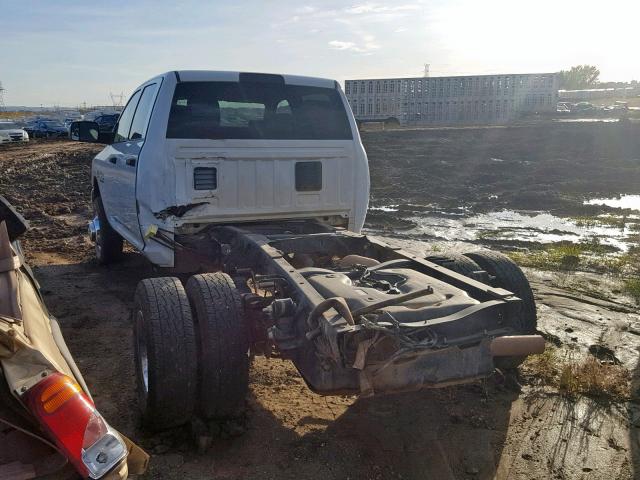 3C7WRTCL7JG362916 - 2018 RAM 3500 WHITE photo 3