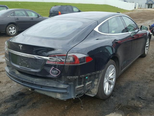 5YJSA1E25HF192583 - 2017 TESLA MODEL S BLACK photo 4