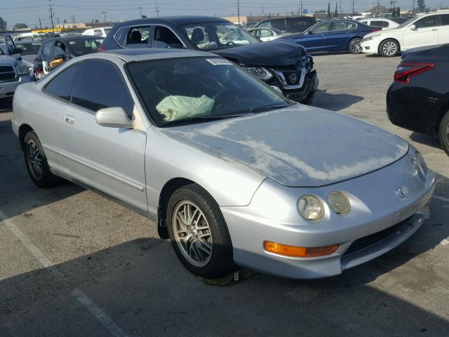 JH4DC4356WS007943 - 1998 ACURA INTEGRA LS SILVER photo 1