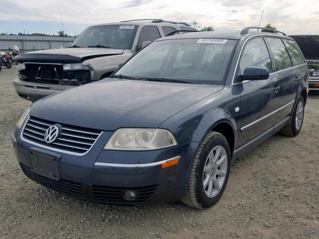 WVWVD63B94E114162 - 2004 VOLKSWAGEN PASSAT GLS BLUE photo 2