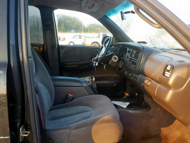 1B4HS28Y8XF560615 - 1999 DODGE DURANGO BLACK photo 5