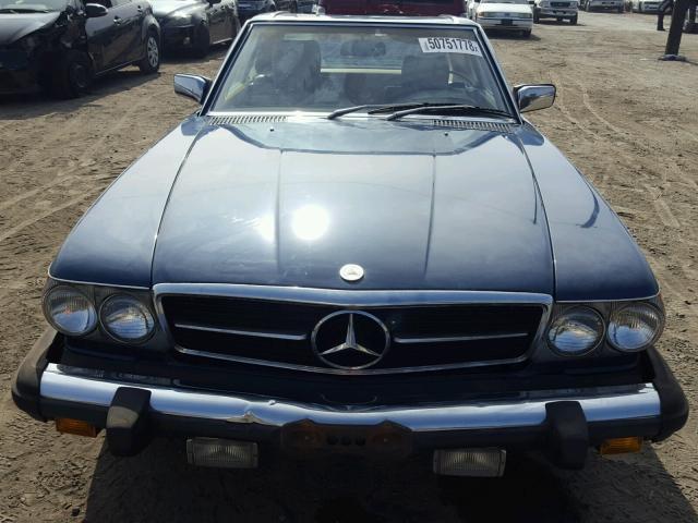 WDBBA45A8CB011799 - 1982 MERCEDES-BENZ 380 SL BLUE photo 9