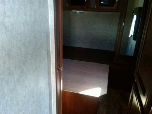 4YDT28923GT410520 - 2016 TRAV TRAILER GRAY photo 8