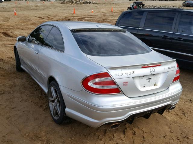 WDBTJ75J85F136478 - 2005 MERCEDES-BENZ CLK 500 SILVER photo 3