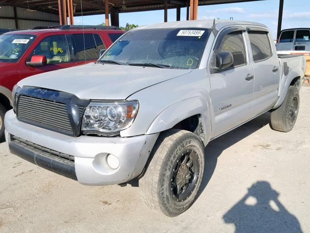 3TMJU62N97M028908 - 2007 TOYOTA TACOMA DOU SILVER photo 2