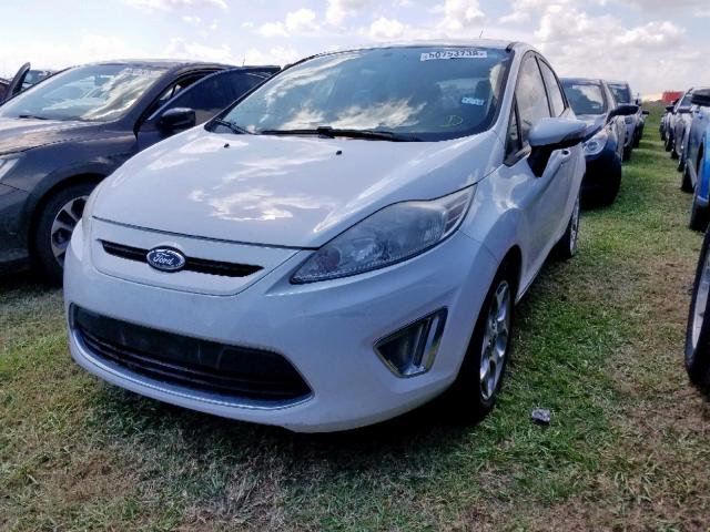 3FADP4FJXCM106418 - 2012 FORD FIESTA SES WHITE photo 2