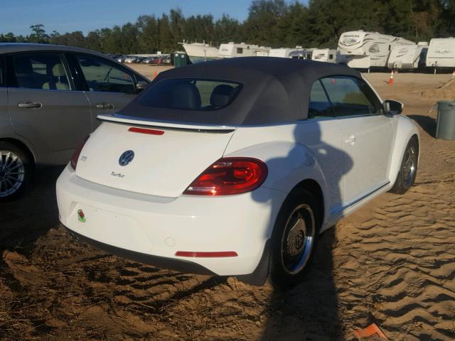 3VW517AT8GM821484 - 2016 VOLKSWAGEN BEETLE S/S WHITE photo 4