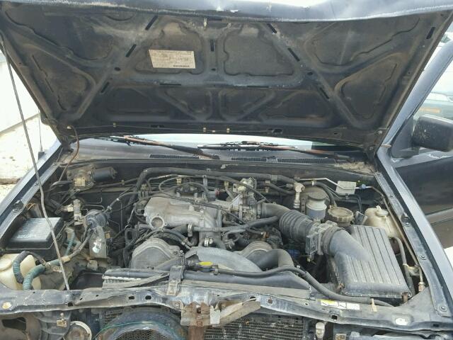 4S6CM58V3T4411830 - 1996 HONDA PASSPORT E შავი ფოტო 7