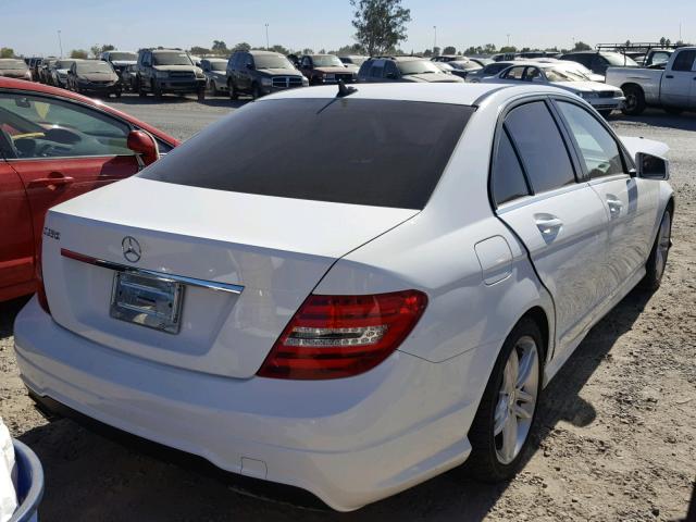 WDDGF4HB2DR269229 - 2013 MERCEDES-BENZ C 250 WHITE photo 4