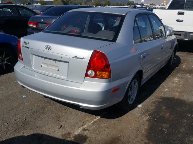 KMHCG45C85U670099 - 2005 HYUNDAI ACCENT GL GRAY photo 4