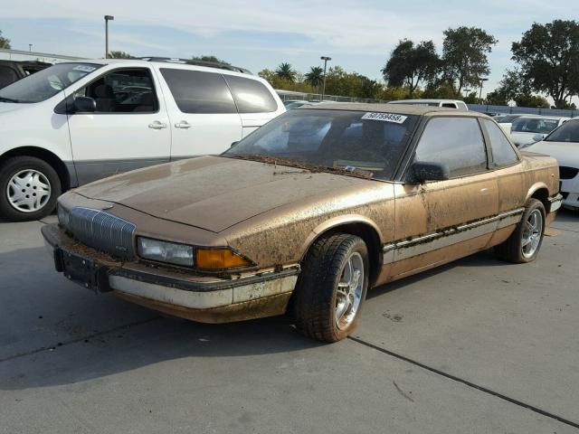 2G4WD14W8K1440960 - 1989 BUICK REGAL LIMI GOLD photo 2