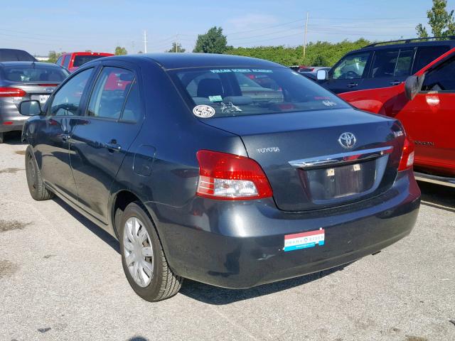 JTDBT923381255467 - 2008 TOYOTA YARIS GRAY photo 3