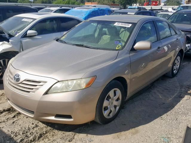 4T1BE46K77U194471 - 2007 TOYOTA CAMRY NEW GOLD photo 2