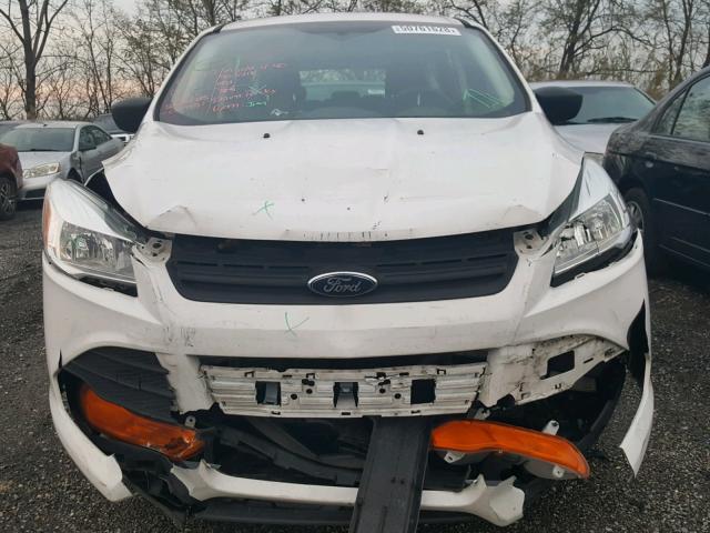 1FMCU0F78FUB42454 - 2015 FORD ESCAPE S WHITE photo 9