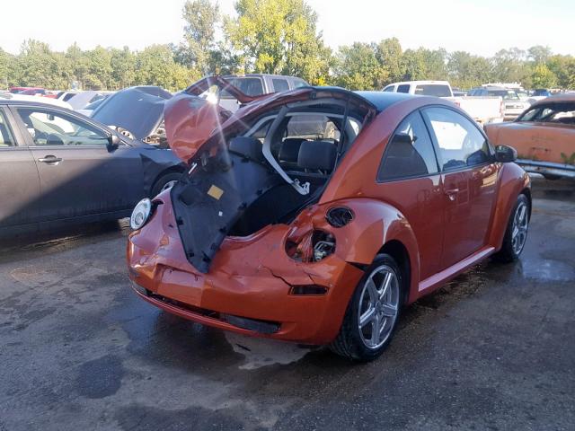 3VWRG3AG3AM027219 - 2010 VOLKSWAGEN NEW BEETLE ORANGE photo 4