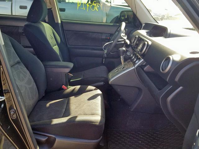 JTLZE4FEXDJ048502 - 2013 TOYOTA SCION XB შავი ფოტო 5