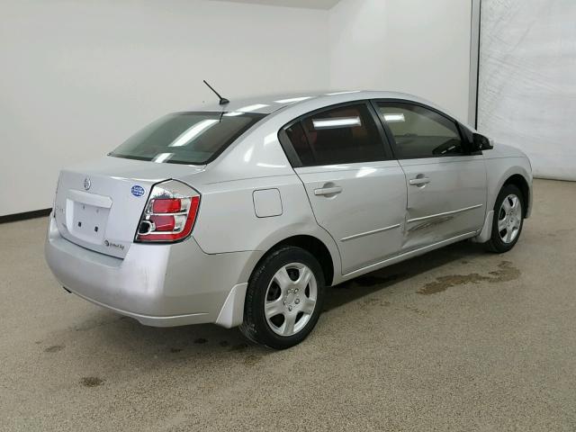 3N1AB61E98L622027 - 2008 NISSAN SENTRA 2.0 SILVER photo 4