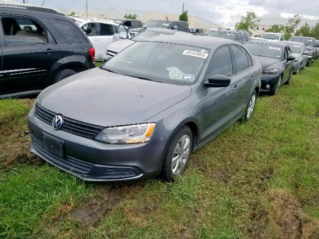 3VW2K7AJ3CM351860 - 2012 VOLKSWAGEN JETTA BASE GRAY photo 2