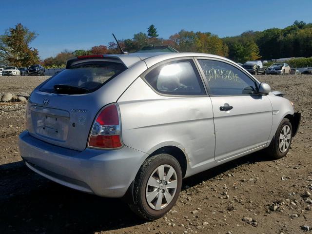 KMHCM3AC4BU207557 - 2011 HYUNDAI ACCENT GL SILVER photo 4