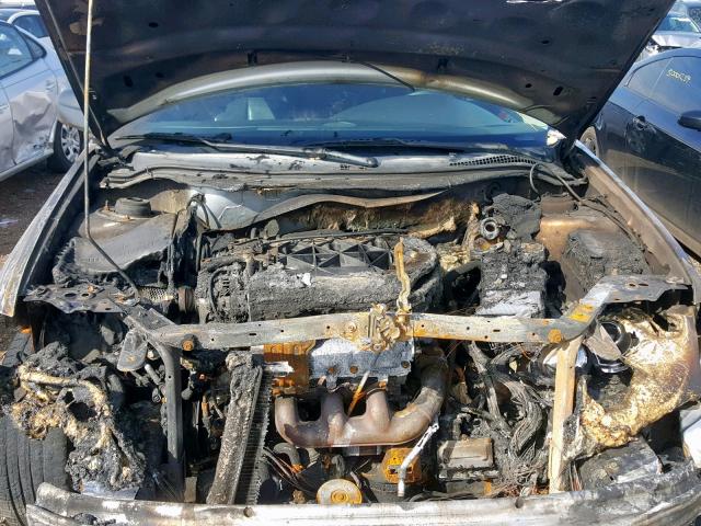 2C8GF68434R181239 - 2004 CHRYSLER PACIFICA SILVER photo 7