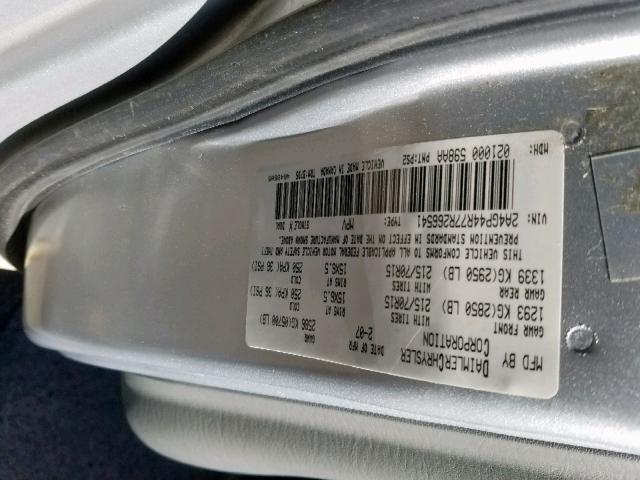 2A4GP44R77R266541 - 2007 CHRYSLER TOWN & COU SILVER photo 10