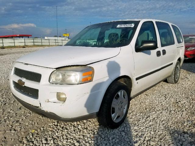 1GNDV23W88D109400 - 2008 CHEVROLET UPLANDER L WHITE photo 2