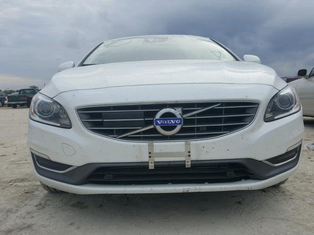 LYV402HMXHB128149 - 2017 VOLVO S60 PLATIN WHITE photo 9