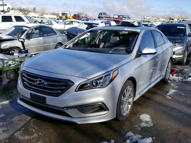 5NPE34AF0FH027315 - 2015 HYUNDAI SONATA SPO SILVER photo 2