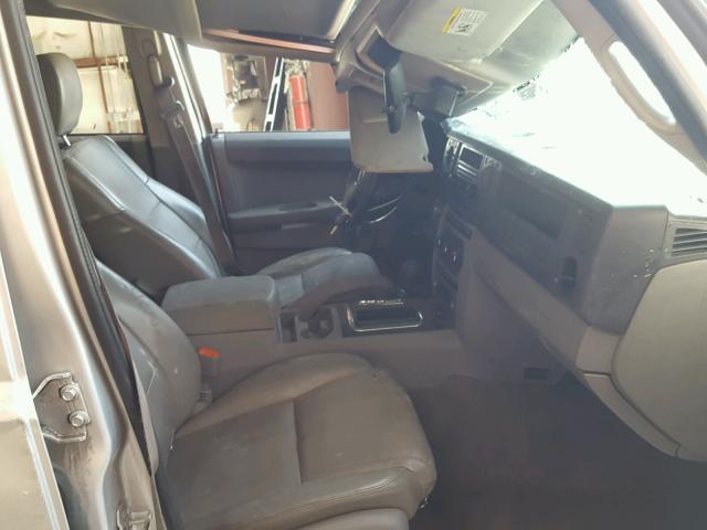 1J8HG48K07C695898 - 2007 JEEP COMMANDER Gümüş foto 5