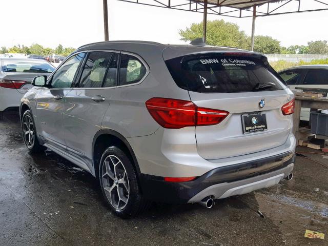 WBXHT3C32H5F76968 - 2017 BMW X1 XDRIVE2 SILVER photo 3