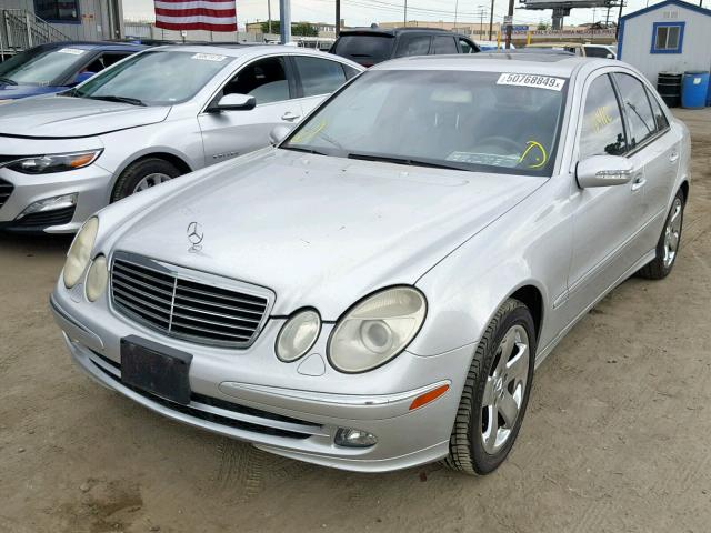 WDBUF56JX6A767577 - 2006 MERCEDES-BENZ E 350 SILVER photo 2