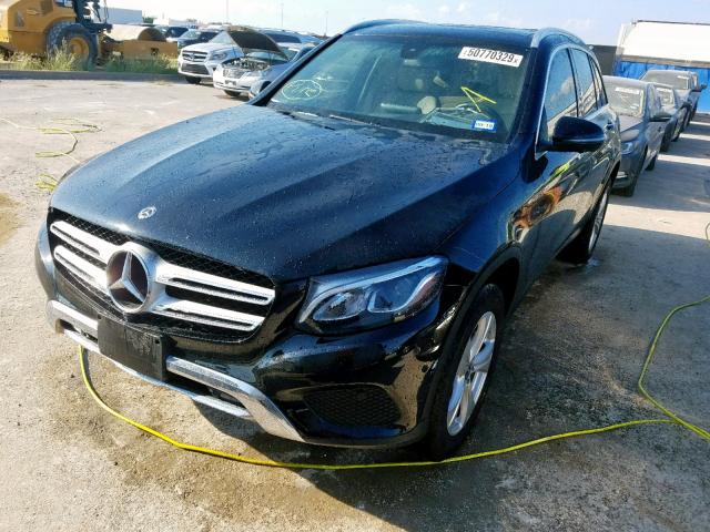 WDC0G4JB8JF307217 - 2018 MERCEDES-BENZ GLC 300 BLACK photo 2