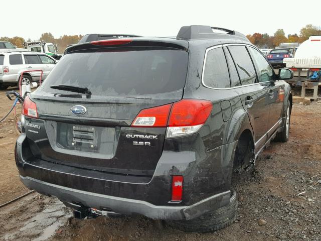 4S4BRDKC8A2362981 - 2010 SUBARU OUTBACK 3. BLACK photo 4