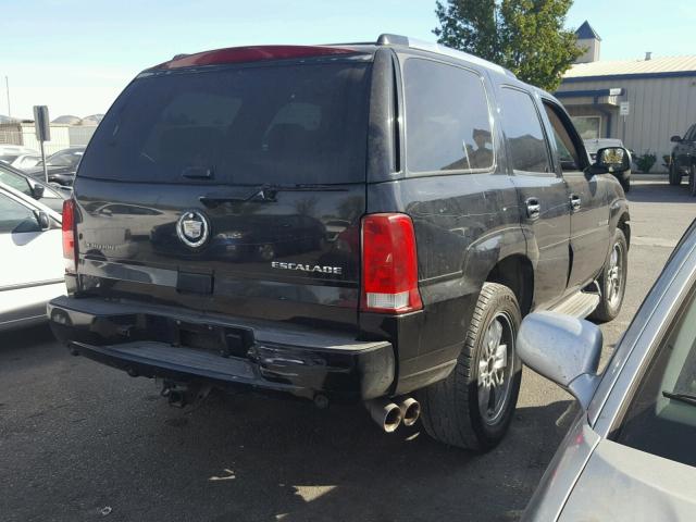 1GYEK63N35R183983 - 2005 CADILLAC ESCALADE L BLACK photo 4