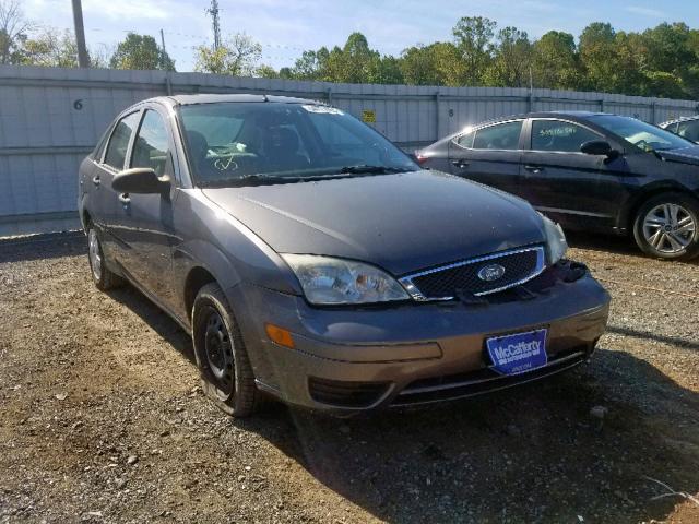 1FAHP34N67W337047 - 2007 FORD FOCUS ZX4 GRAY photo 1