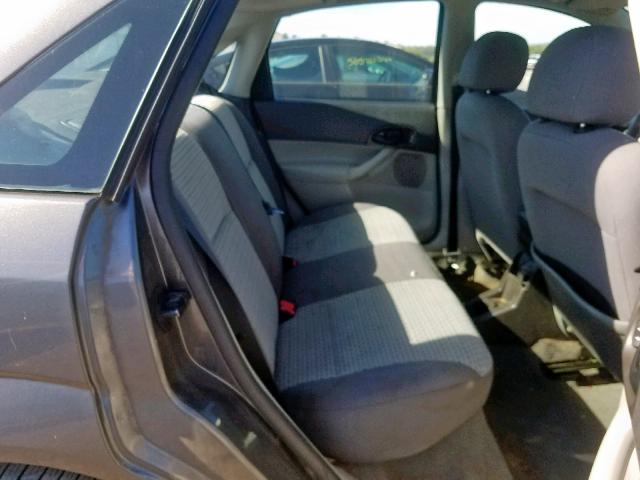 1FAHP34N67W337047 - 2007 FORD FOCUS ZX4 GRAY photo 6