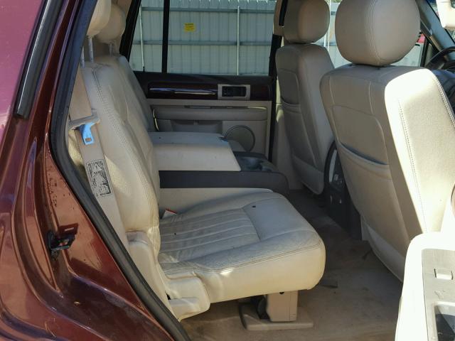 5LMFU27R83LJ15455 - 2003 LINCOLN NAVIGATOR Бордовый фото 6
