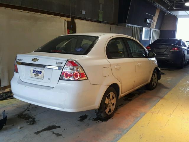 KL1TD5DE4BB195376 - 2011 CHEVROLET AVEO LS WHITE photo 4
