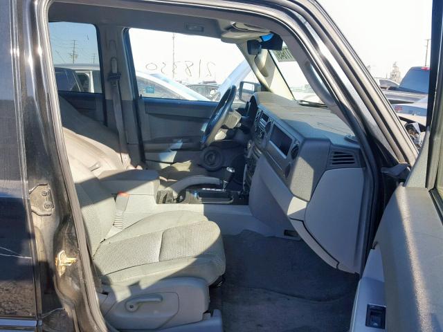1J8HG48K96C233371 - 2006 JEEP COMMANDER შავი ფოტო 5