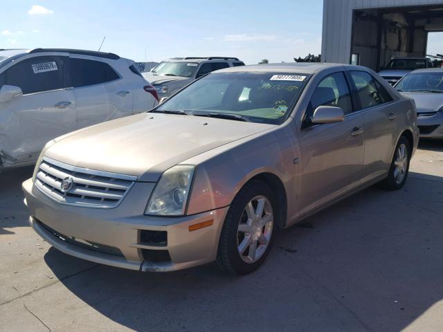1G6DW677460205340 - 2006 CADILLAC STS GOLD photo 2