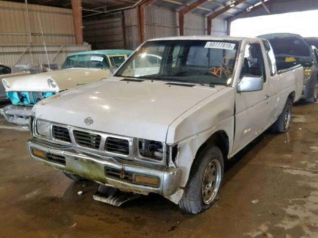 1N6SD16S4SC359216 - 1995 NISSAN TRUCK KING WHITE photo 2